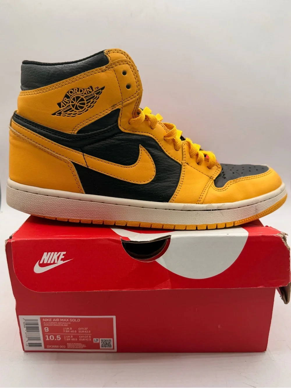 AIR JORDAN 1 RETRO HIGH OG POLLEN BLACK YELLOW MEN’S SIZE 9.5 555088-701